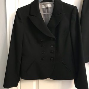 NWOT Tahari Suit